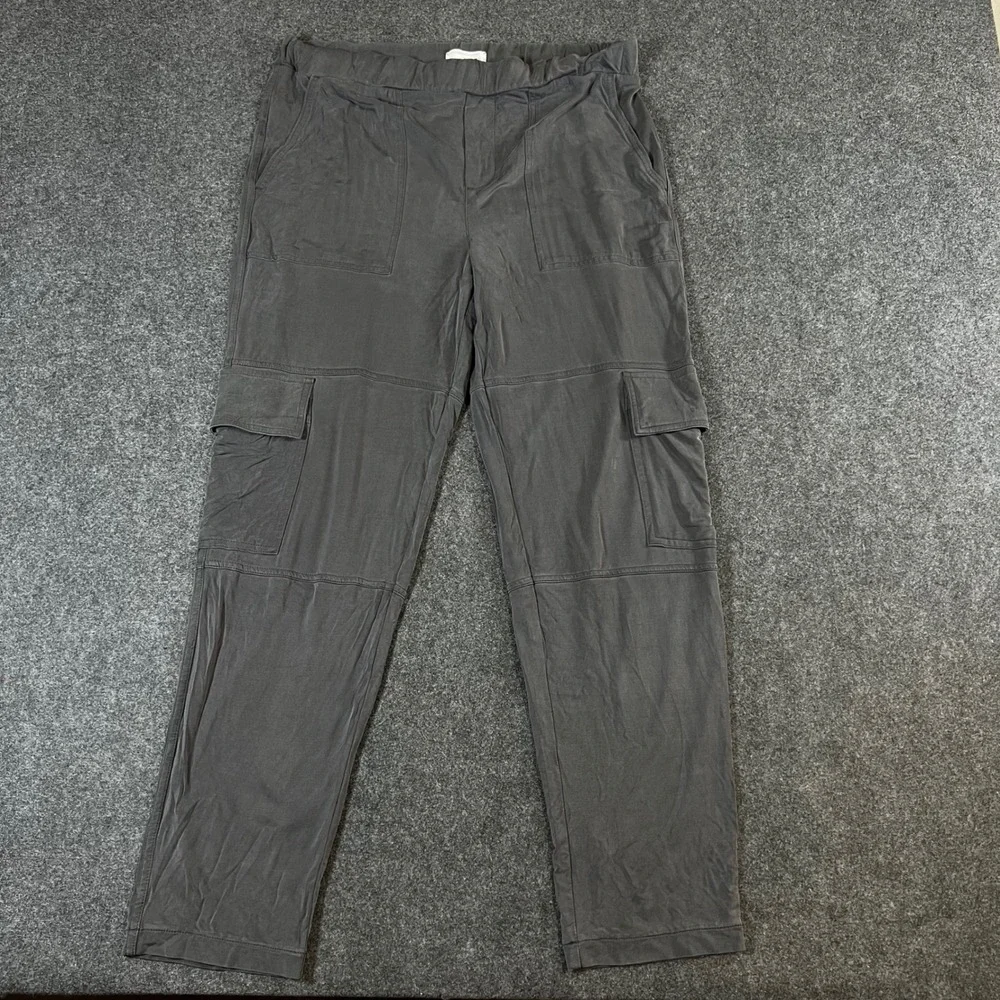 Lou & Grey Gray Cupro Blend Cargo Pants Women Small Elastic Waist Straight Leg